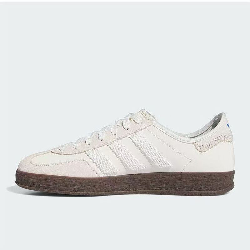 أحذية نسائية من تعاون أديداس و - مراجعة Adidas Shoes Gazelle وسعره